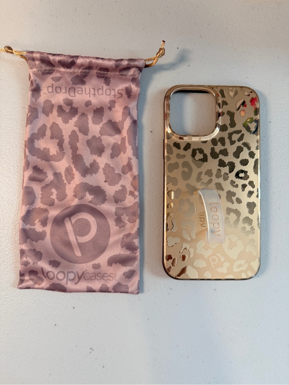 Loopy Case Gold Metallic Leopard Phone Case with Integrated Loop